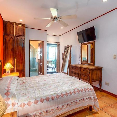 Warm Interiors And Orange Hues On Ground Floor In Front Of Beach 普拉亚弗拉明戈 外观 照片