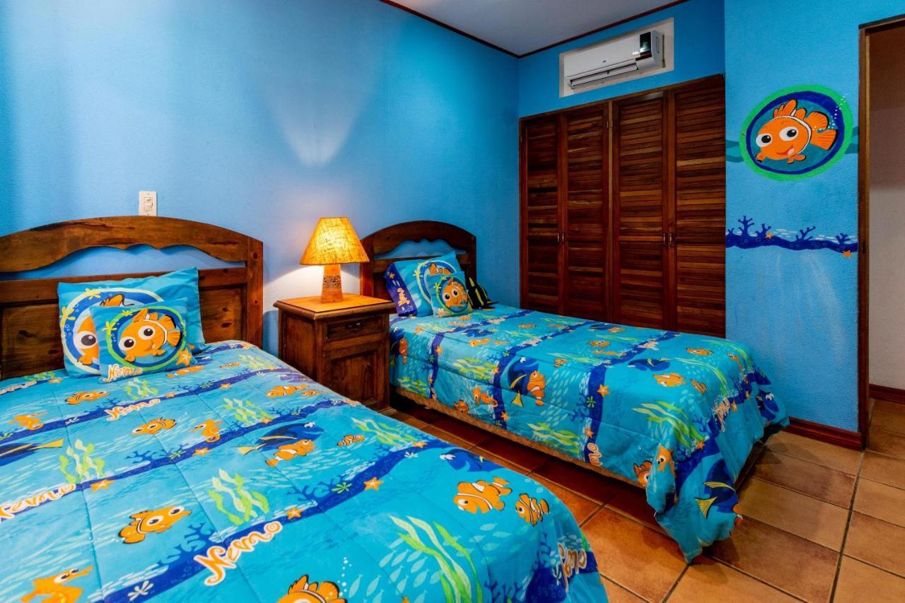 Warm Interiors And Orange Hues On Ground Floor In Front Of Beach 普拉亚弗拉明戈 外观 照片